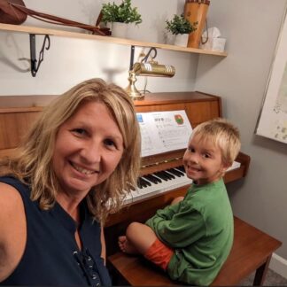Deluxe Private Piano Lessons for Beginners 6+</br>Wednesdays</br>4:30pm - 5:30pm