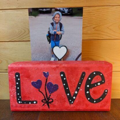 Kids Wood Block Workshop, Age 6+</br>"LOVE Picture Holder"</br>Sat Feb 8</br>11:00am - 12:00pm